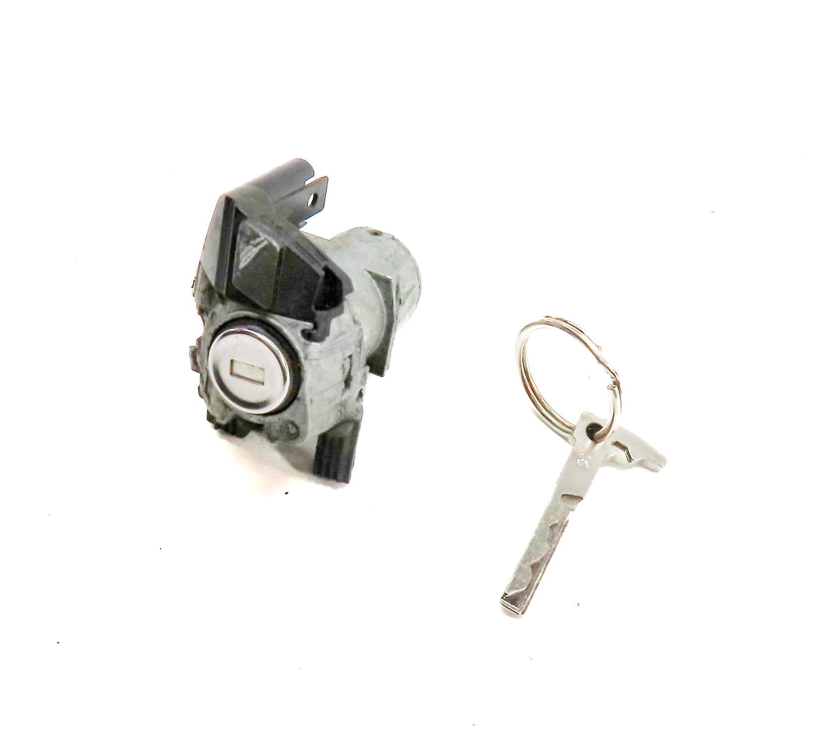 2010 MERCEDES GLK350 (X204) FRONT LEFT DRIVER DOOR HANDLE LOCK CYLINDER w/KEY — exact item pictured